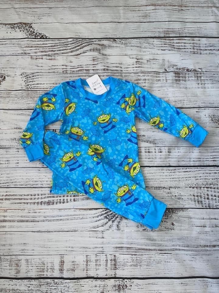 The Claw Pj Set